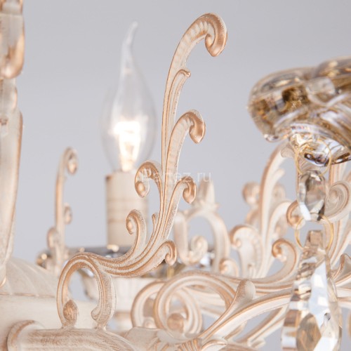 Подвесная люстра Eurosvet 3281/8 белый с золотом