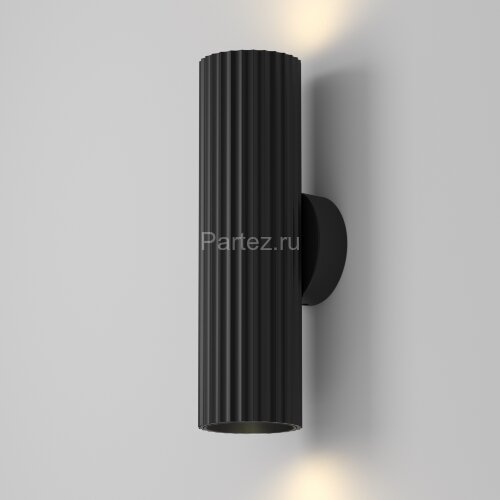 Настенный светильник Maytoni C106WL-02-GU10-B