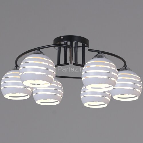 Потолочная люстра Reluce 70168-3.3-06 CR