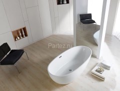 Ванна акриловая Azario LEEDS 1685х840х580, свободностоящая, в комплекте с сифоном и металлической ра
