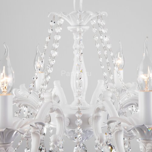 Подвесная люстра Eurosvet 10108/8 белый