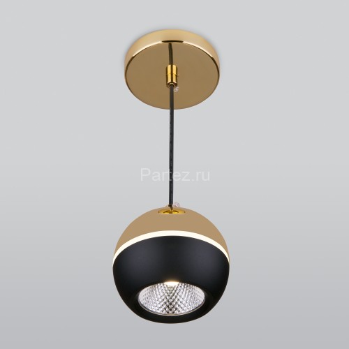 Подвесной светильник Elektrostandard DLS023