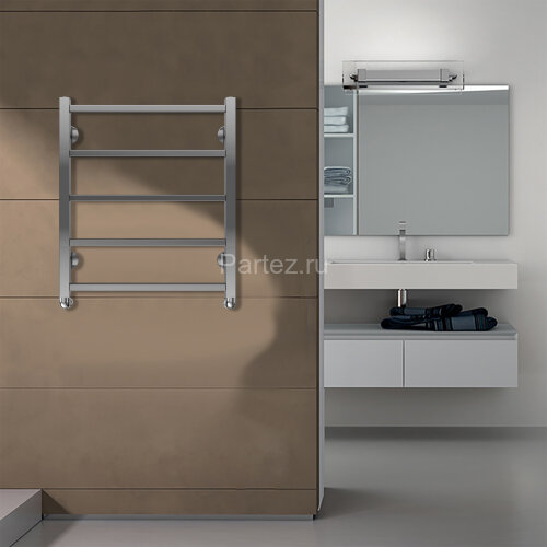 Полотенцесушитель водяной AZARIO ANCONA 500/600 квадрат, 5 секций, нижнее/диагональное подключение,